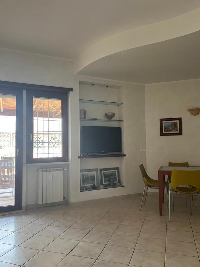 Attico Con Terrazza In Via Dei Traghetti Lägenhet Lido di Ostia Exteriör bild